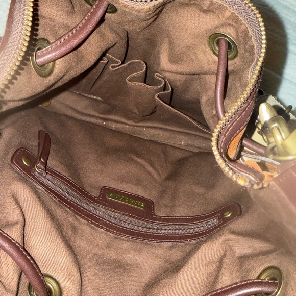 Isabella Fiore Multicolor Leather Shoulder Bag - Picture 10 of 10